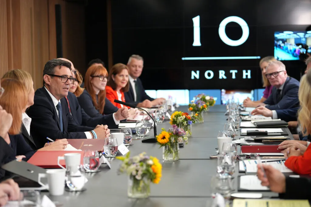 Les 6 autopromotions les plus éhontées d’Andy Burnham pour Manchester